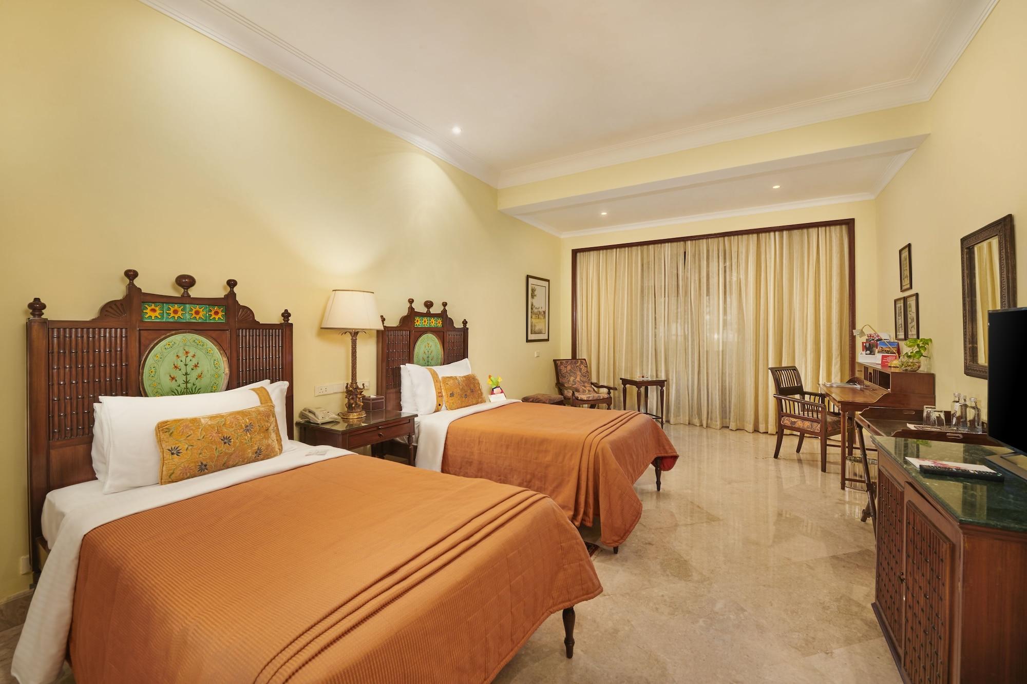 The Lalit Golf & Spa Resort Goa Canacona Buitenkant foto
