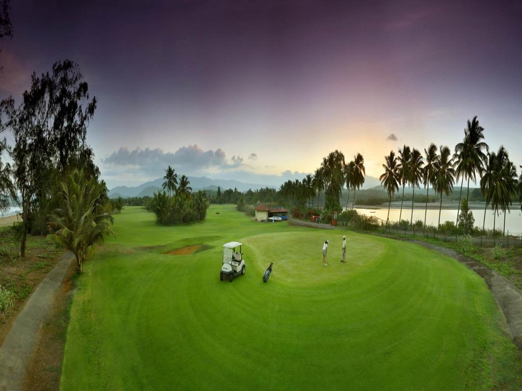 The Lalit Golf & Spa Resort Goa Canacona Buitenkant foto