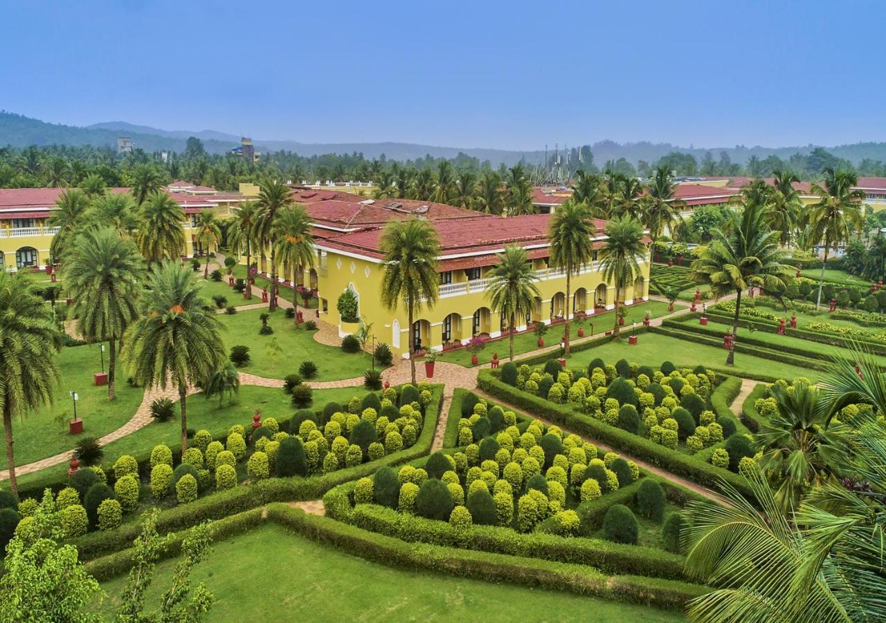 The Lalit Golf & Spa Resort Goa Canacona Buitenkant foto