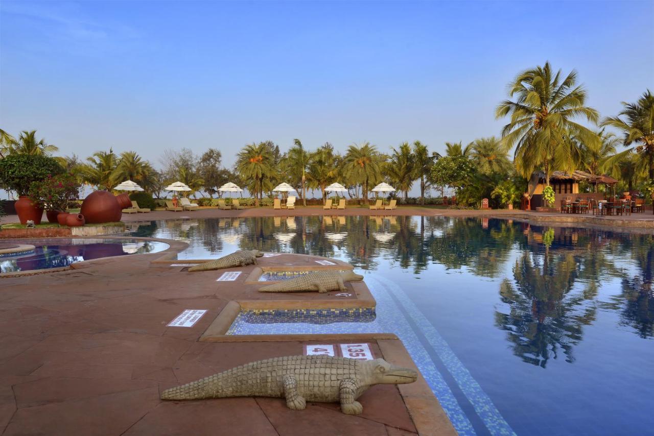 The Lalit Golf & Spa Resort Goa Canacona Buitenkant foto